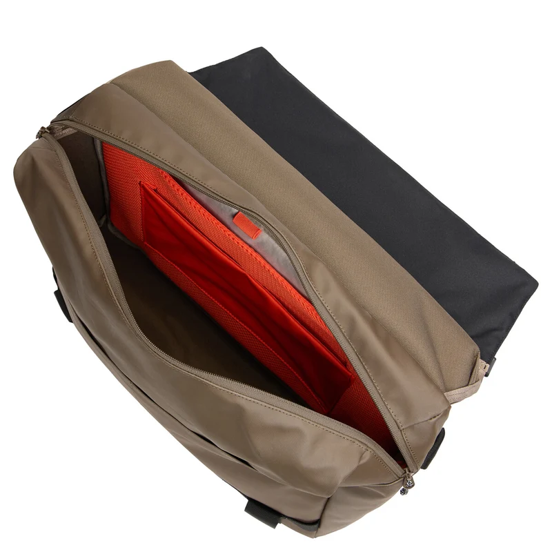 Vaude Mineo Messenger 22 - Umhängetasche 15.6" 43 cm (deer brown)