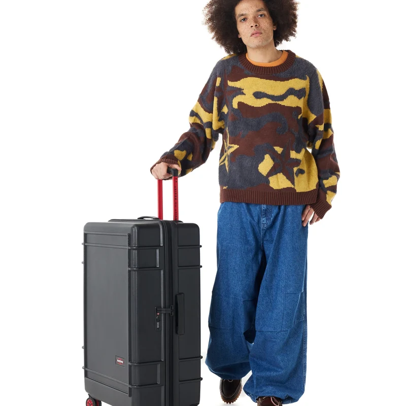 Eastpak selection Resist'r Zip - 4-Rollen-Trolley XL 84 cm (black)