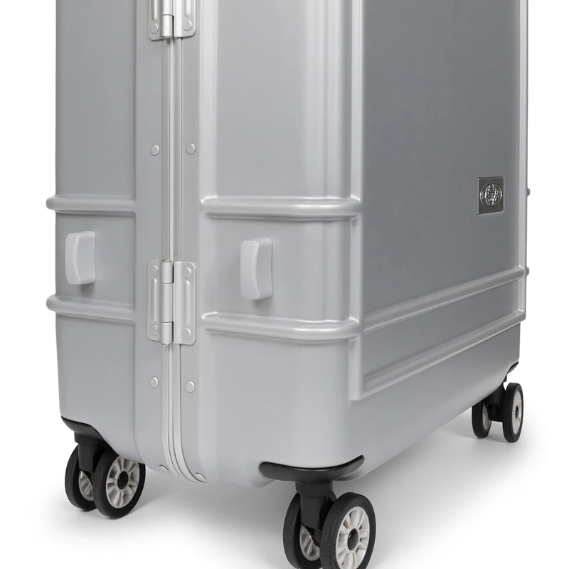 Eastpak selection Resist'r Case - 4-Rollen-Trolley M 68.5 cm (metal silver)