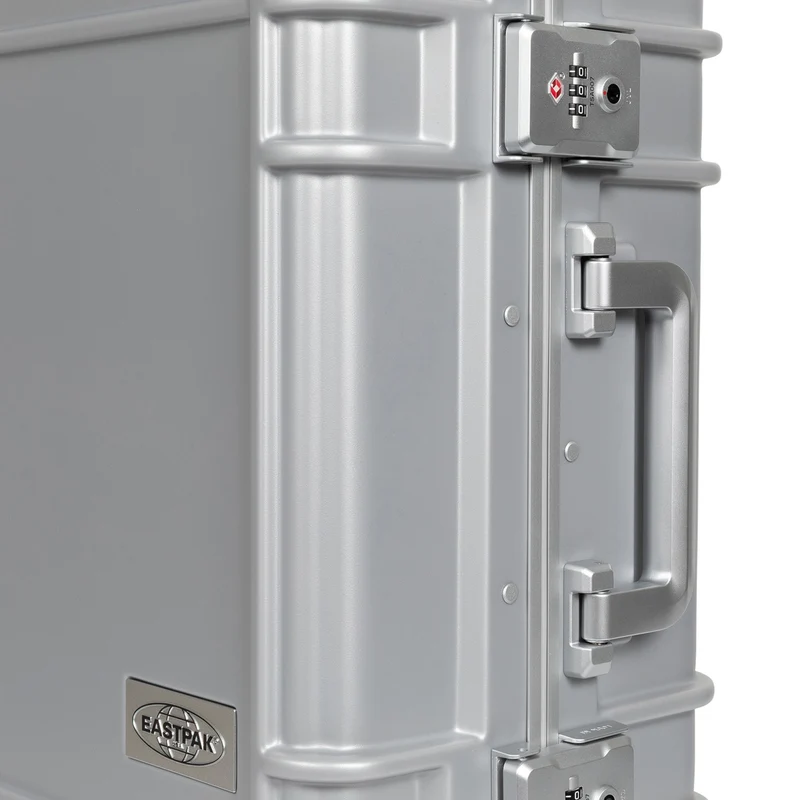 Eastpak selection Resist'r Case - 4-Rollen-Kabinentrolley S 55 cm (metal silver)
