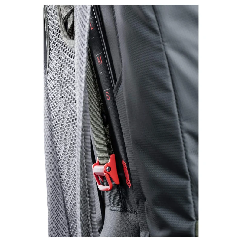 Deuter Futura Air Trek 50 + 10 - Trekkingrucksack 75 cm erw. (black-graphite)