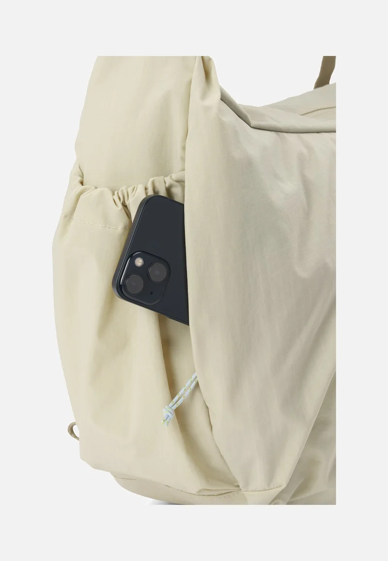 Slouchy Bag Off-White - Sling Bag