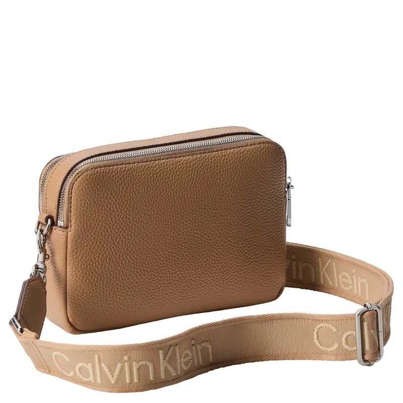Calvin Klein Webbing Camera Bag - Umhängetasche (tannin)