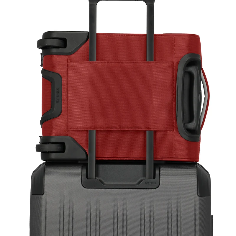 Travelite Jetpack Easy - 2-Rollen-Trolley S 40 cm (rot)