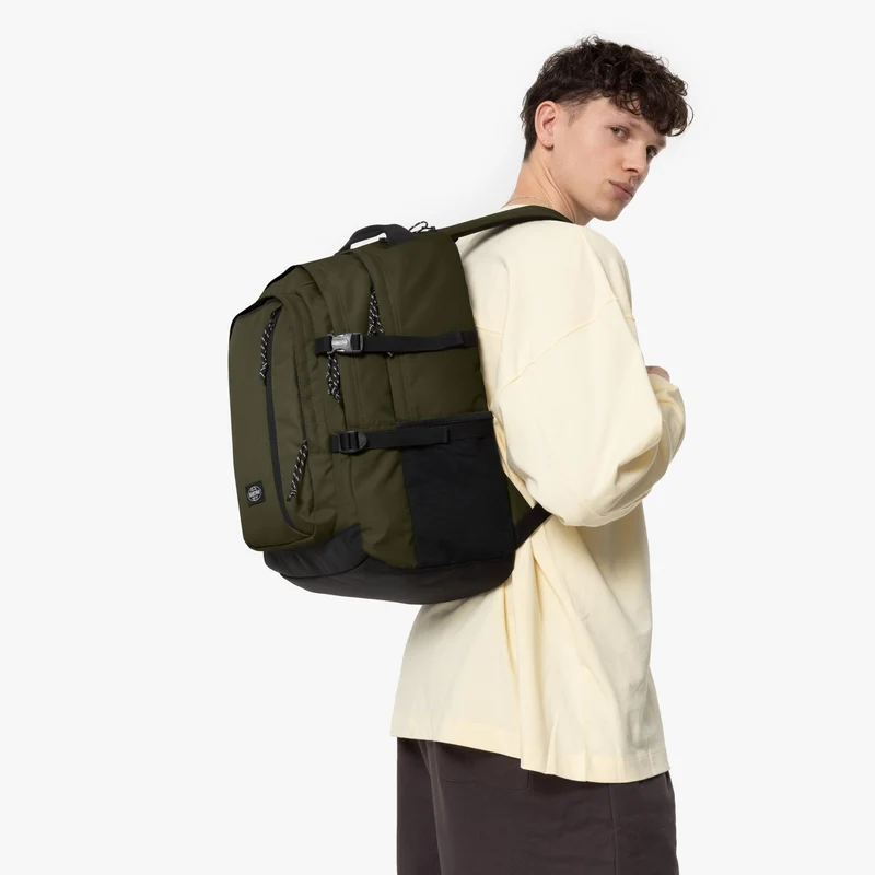 Eastpak Selection Volker Pro - Rucksack 16" 50 cm (forest)