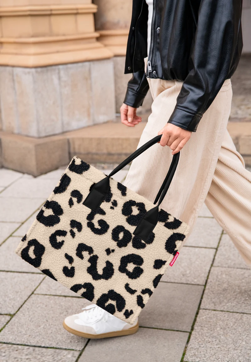 Daily Shopper Teddy Leo Cream - Tote Bag