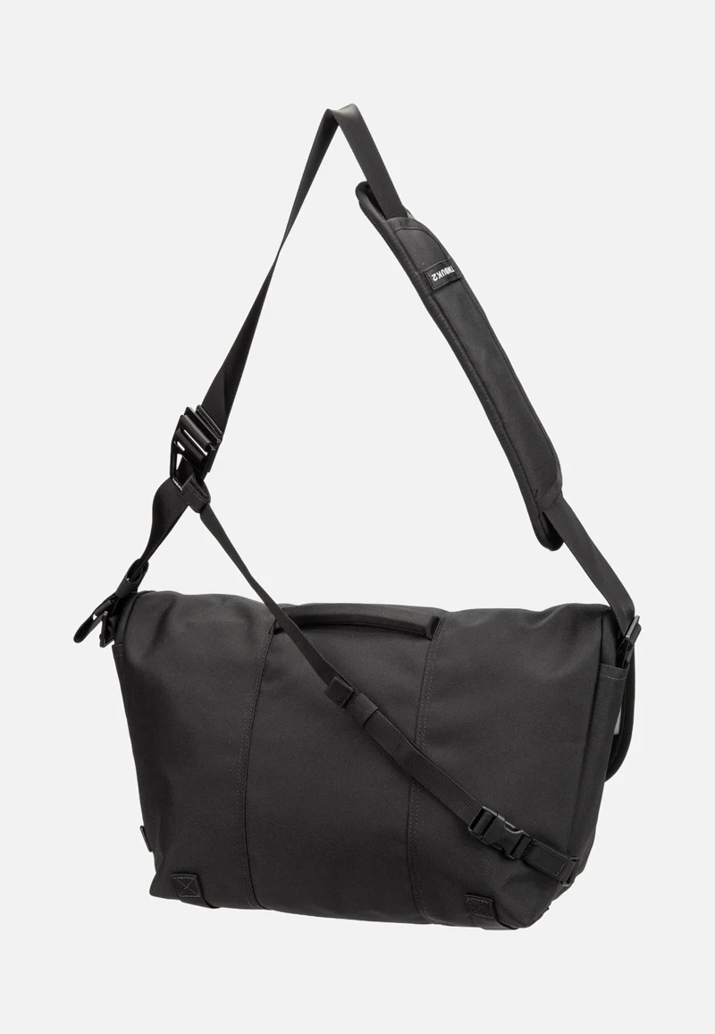 Classic Messenger M Jet Black - Messenger Bag