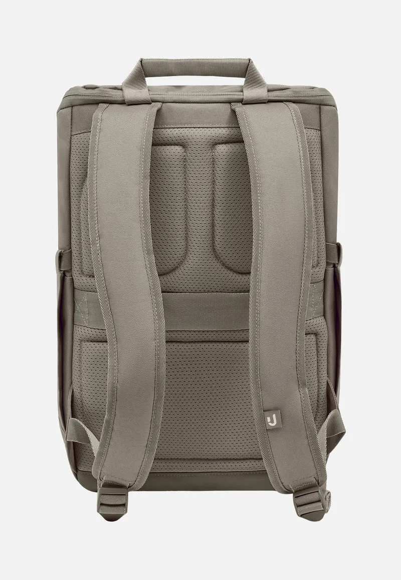 Finn Medium Desert Grey - Rucksack