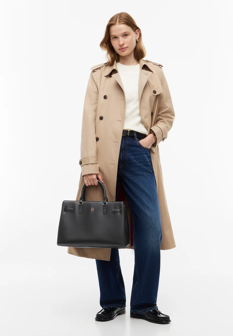 TH Joy Satchel Black - Satchel