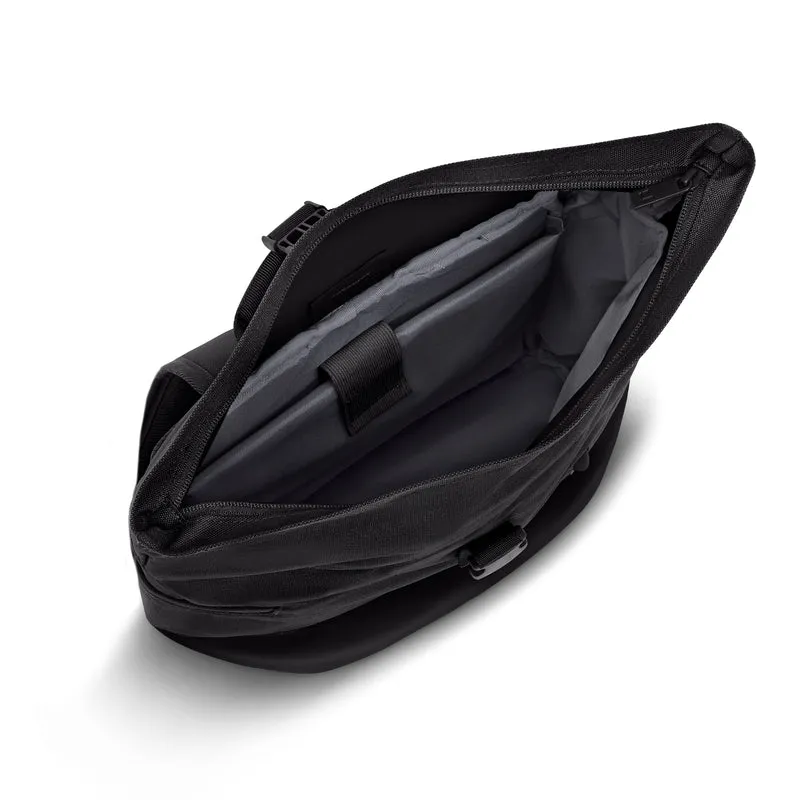 Johnny Urban Luca Small - Rolltop Backpack 36 cm (black)