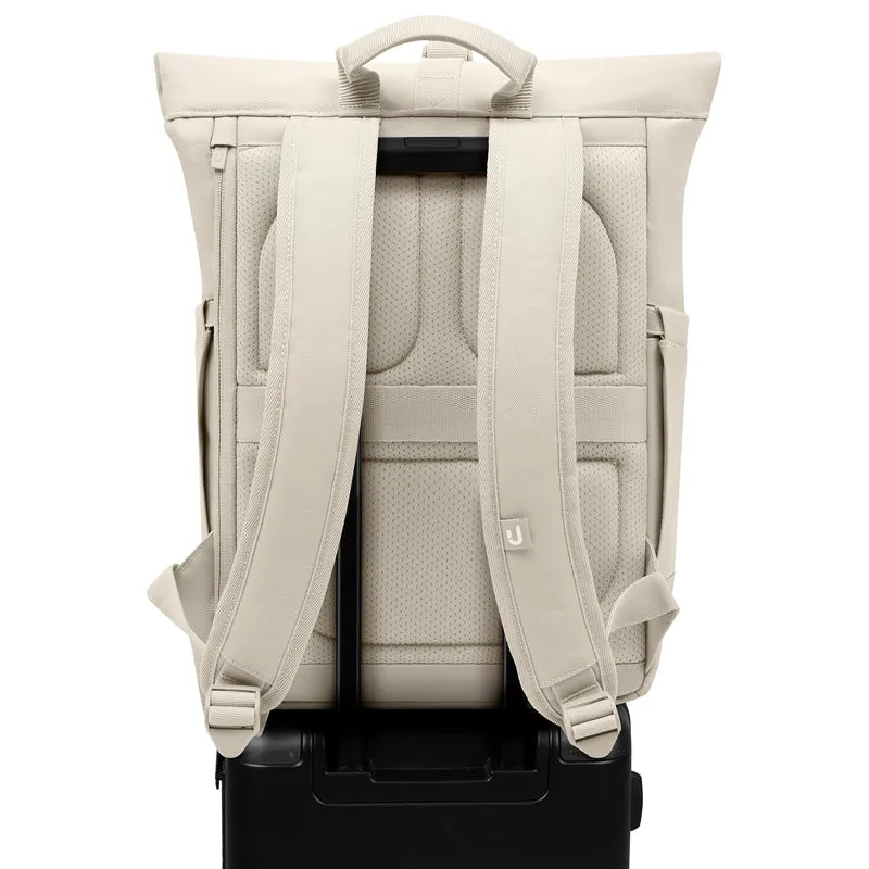 Johnny Urban Luca Small - Rolltop Backpack 36 cm (sand)