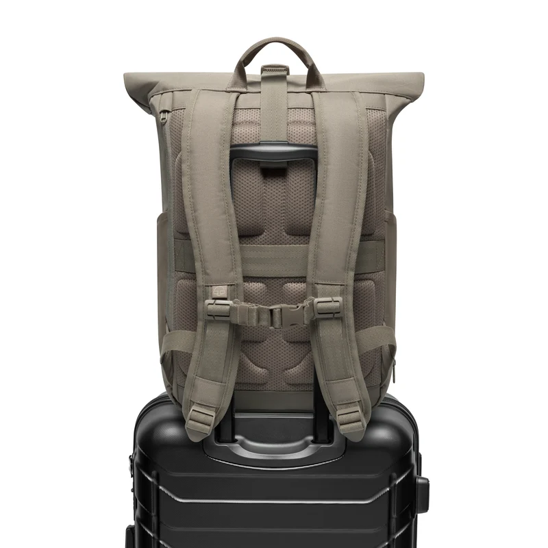 Johnny Urban Allen Medium - Rolltop Backpack 40 cm (desert grey)