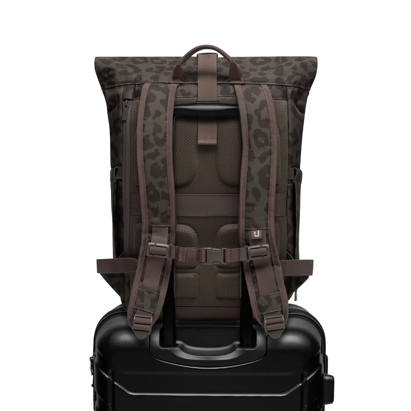 Johnny Urban Allen Medium - Rolltop Backpack 40 cm (brown leo)