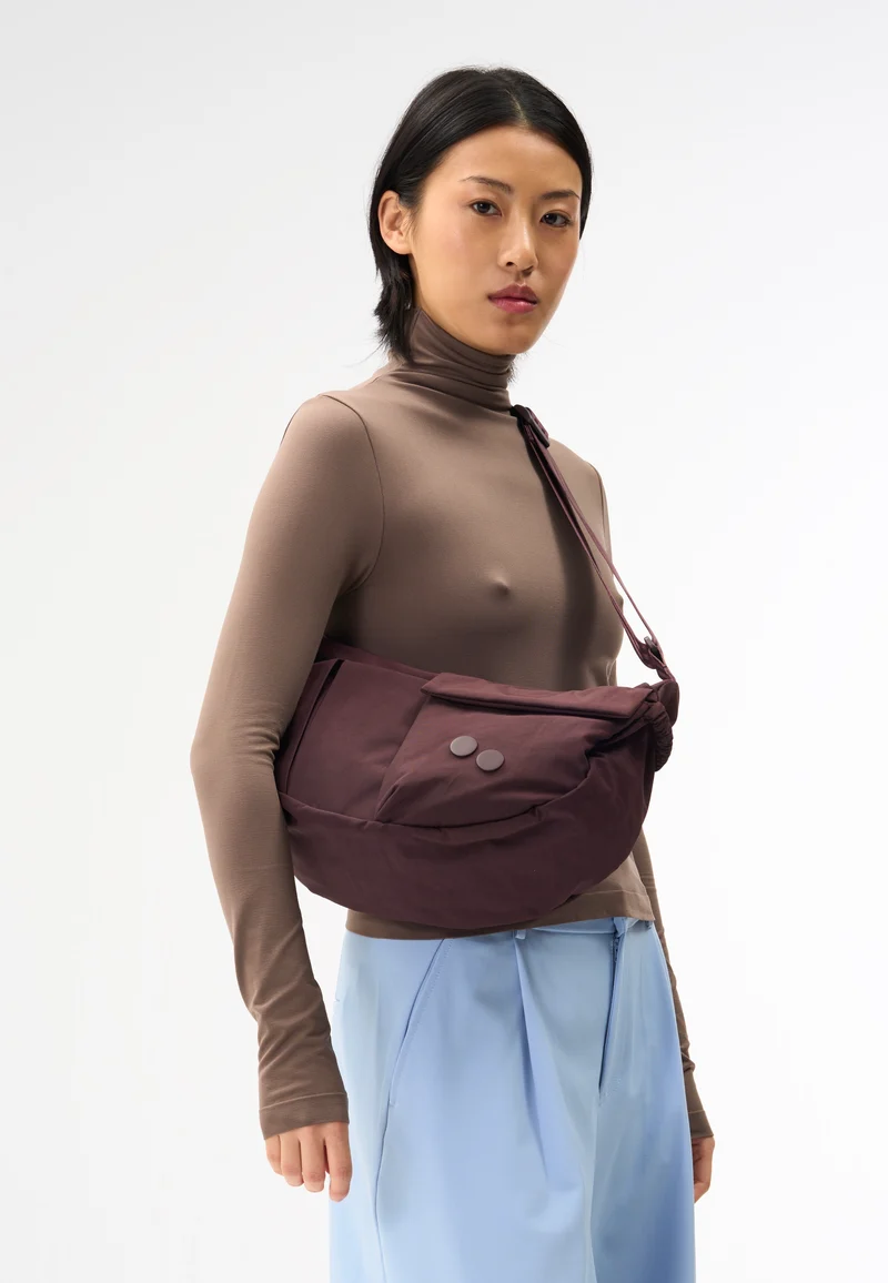Krumm Medium Crinkle Mahagoni - Crossbody Bag