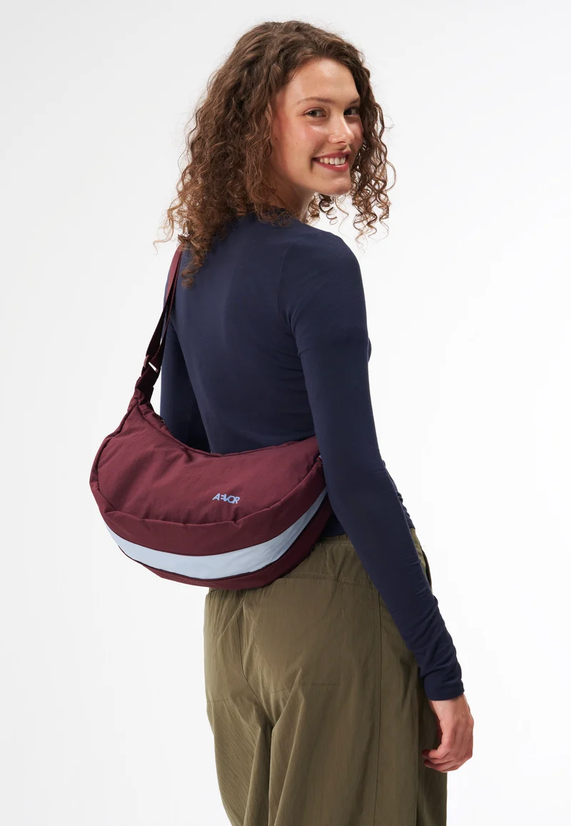 Sling Bag Burgundy - Sling Bag