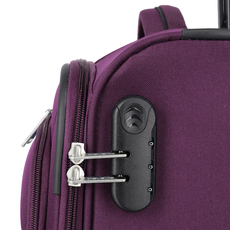 Travelite Priego - 4-Rollen-Kabinentrolley 55 cm (berry)