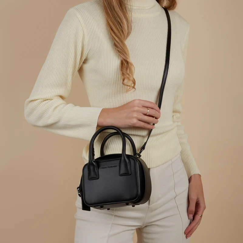 Chiara Ferragni Eyelike damen Umhängetasche Schwarz 75SB4BBD-ZS517-899