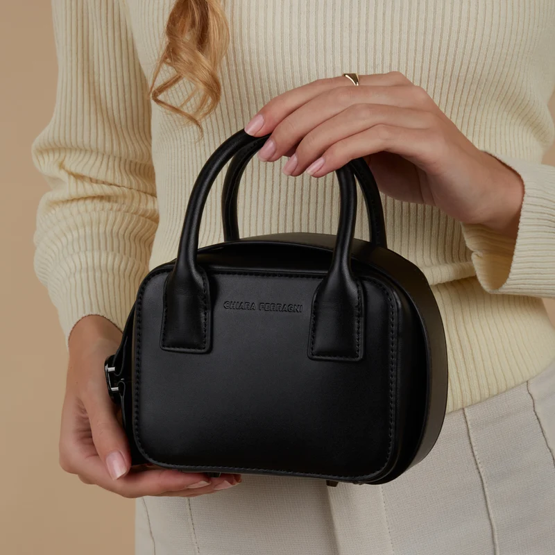 Chiara Ferragni Eyelike damen Umhängetasche Schwarz 75SB4BBD-ZS517-899