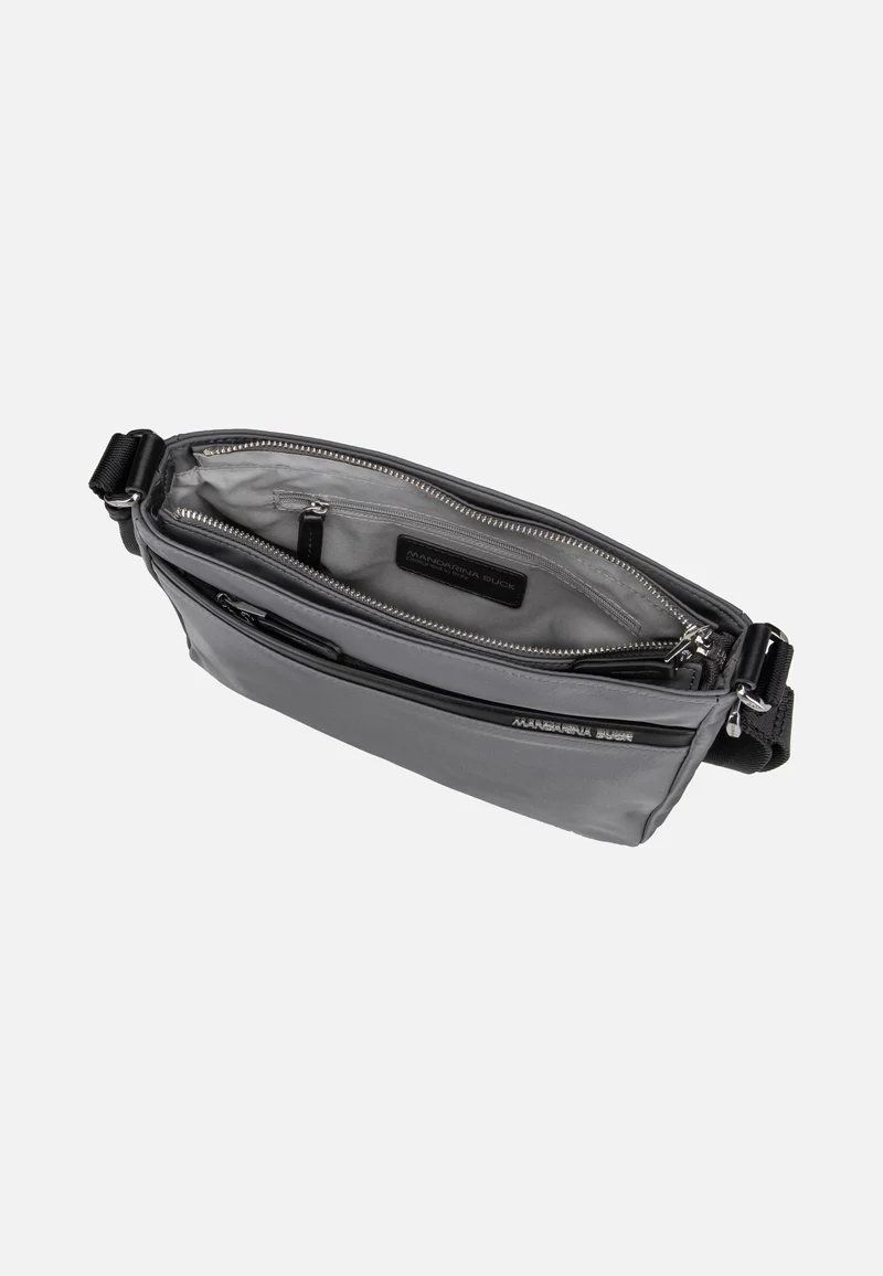 Hunter Small VCT30 Smoked Pearl - Crossbody Bag