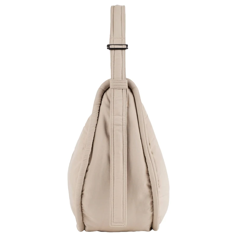 Sandqvist Curve Halfmoon - Schultertasche 42 cm (black)