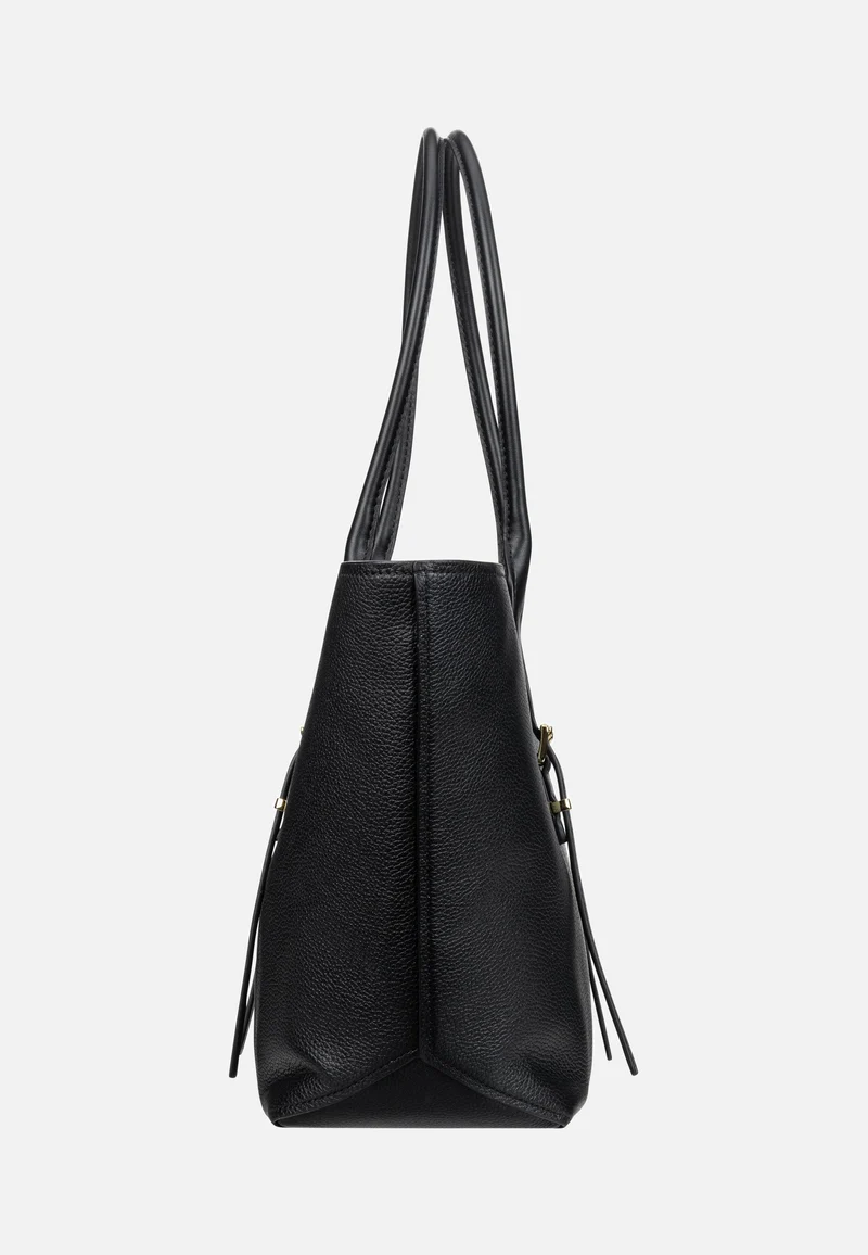 Moore LG Buckle Black - Shopper
