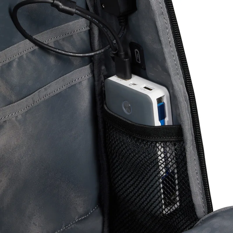 Samsonite Selection Prodiver - Urban Laptoprucksack M 15,6" 44 cm USB (black)
