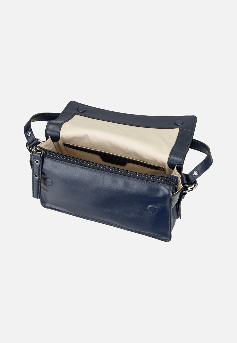 Audrey S Soft Calf Peacoat - Schultertasche