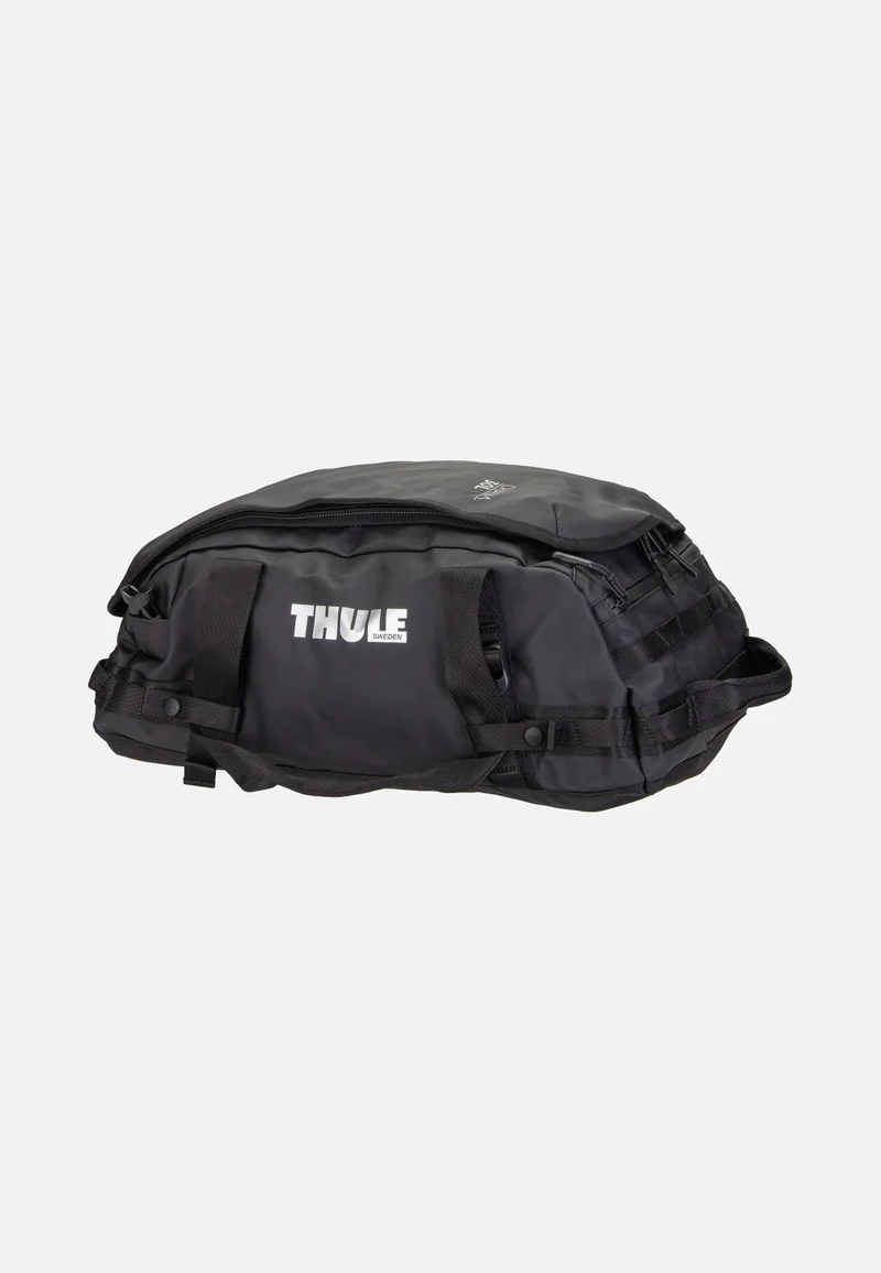 Chasm Recycled Duffel 30L Black - Dufflebag