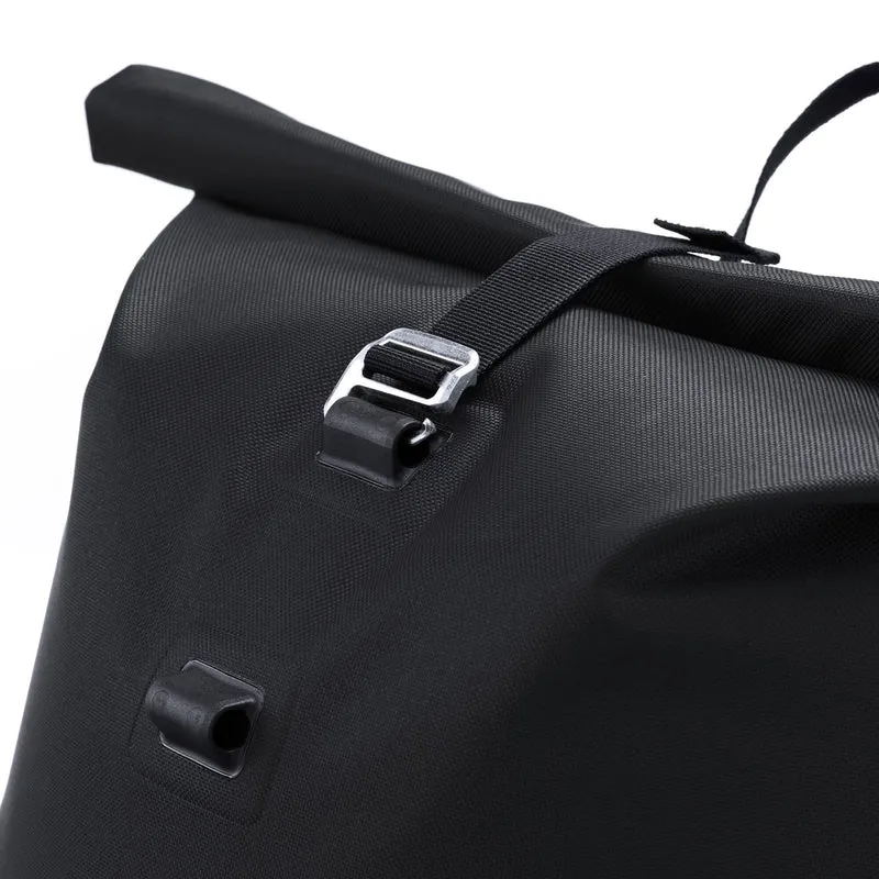 Ortlieb Commuter-Daypack 27 - Rucksack 15.4" 50 cm (black)