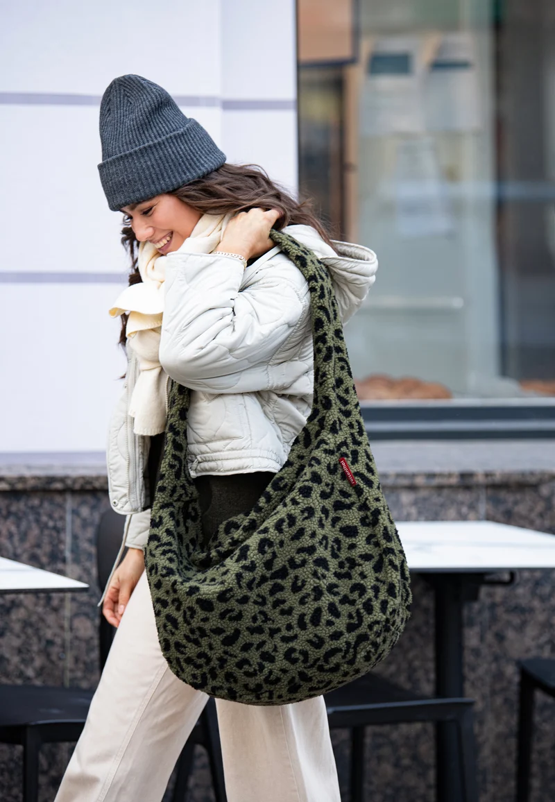 Moonbag Teddy Leo Olive - Hobo Bag