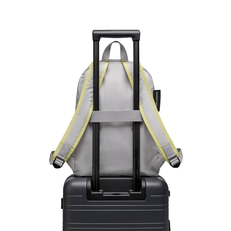 Horizn Studios Shibuya Daypack - Rucksack 44 cm M (light quartz grey/glossy lemon)
