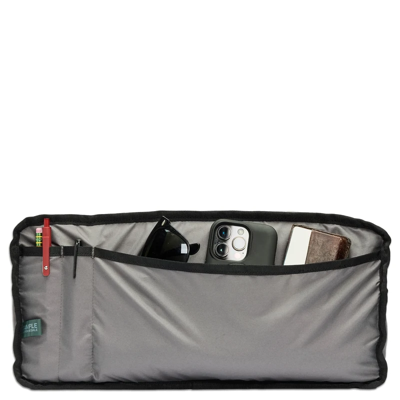 Chrome Kadet Nylon 9 - Umhängetasche 43 cm (black canvas leather)