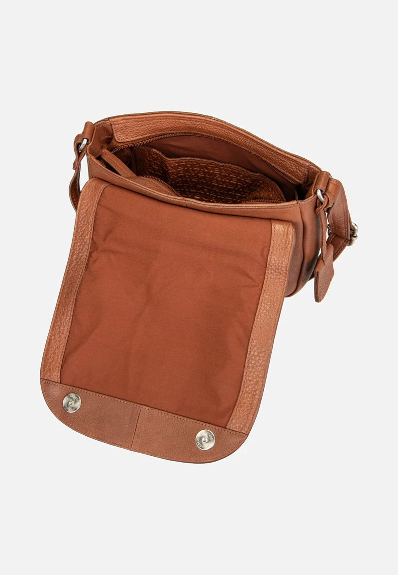 Soft Skylar 1000861 Round Chestnut - Saddle Bag