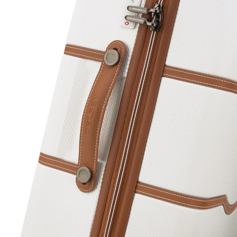 Delsey Paris Chatelet Air 2.0 - 4-Rollen-Trolley 76 cm (angora)