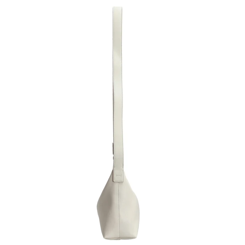 Calvin Klein Hardware Strap - Umhängetasche M 26 cm (chalk)