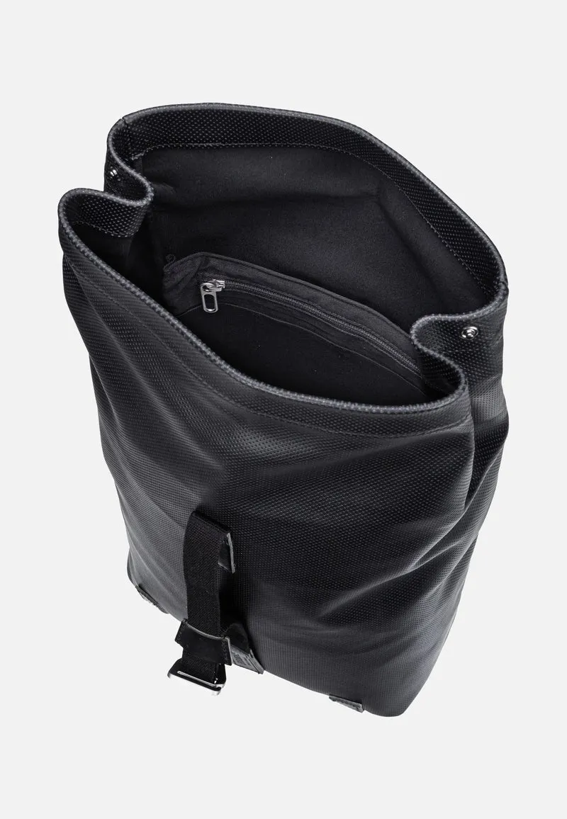 Pickwick Reflective Leather 12 L Black - Rolltop Rucksack