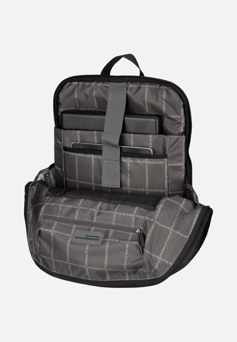 District KPT11 Black Ink - Rucksack